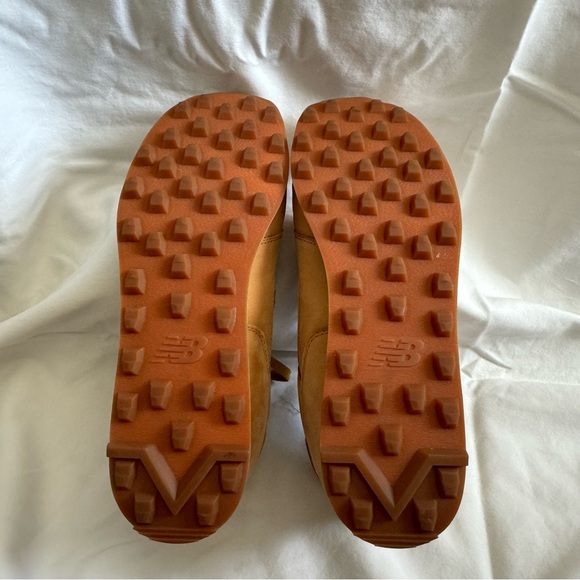 NEW BALANCE Trailbuster Suede Sneakers Size 11 - Picture 5 of 8